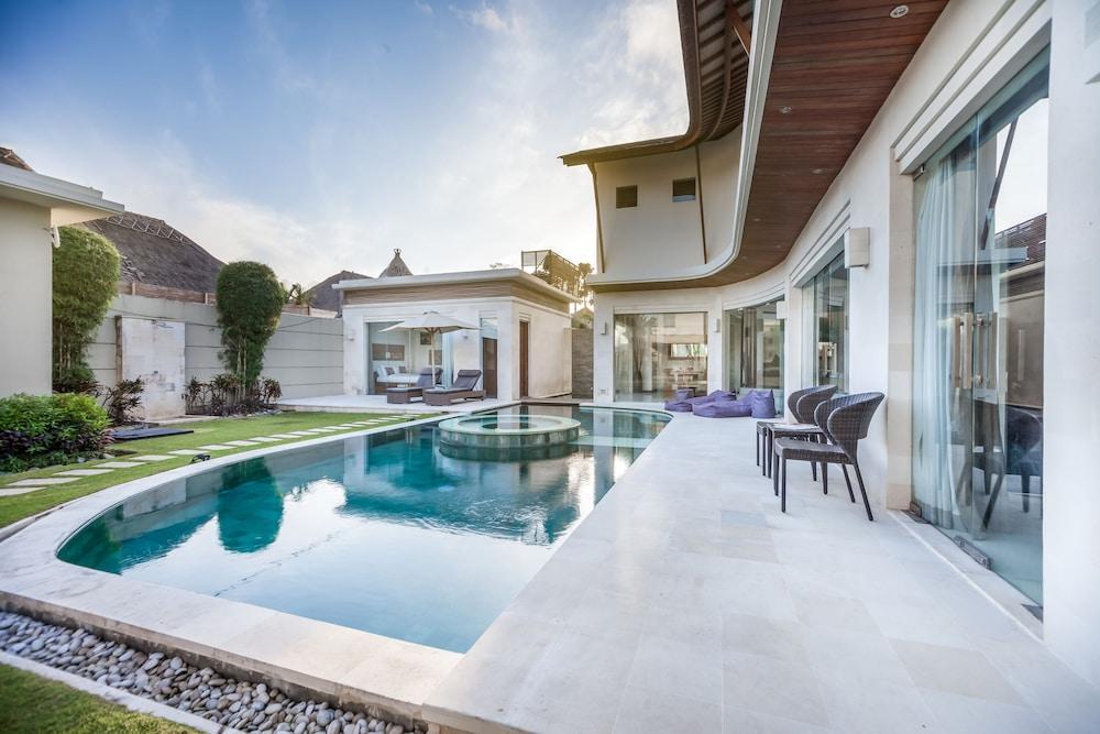 Villa Kirana Seminyak (Bali)